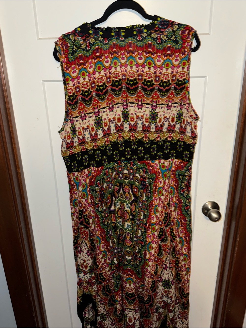 Bila Multicolor Paisley Sleeveless Maxi Dress - Black, Red, Green - Picture 2 of 4